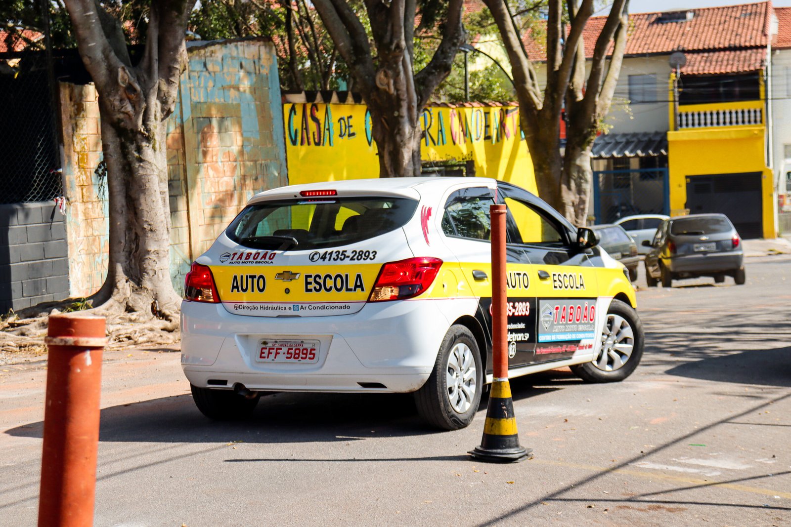 Carro - Auto Escola CNH Taboão